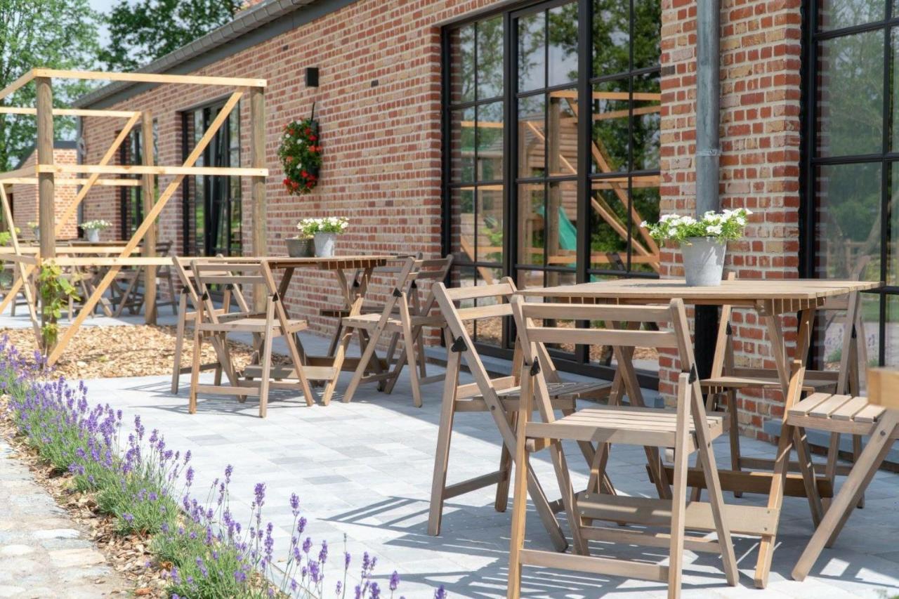 De Worfthoeve Bed & Breakfast Geel Exterior photo